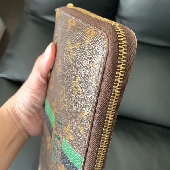 💯 authentic Louis Vuitton wallet - Picture 8 of 17